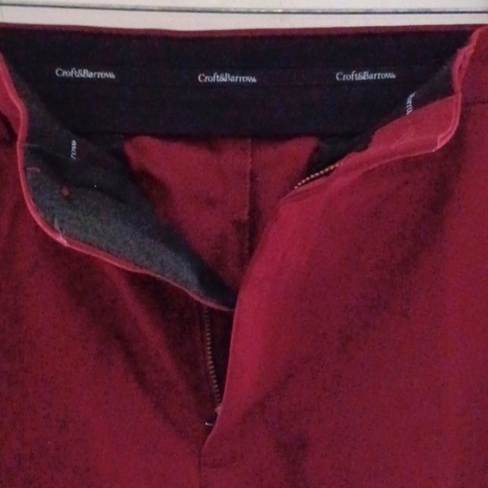 CROFT & BARROW Flat-Front, Maroon Chinos with Wide Legs - Picture 2 of 7